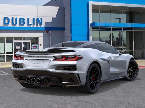 Blade Silver Metallic 2026 Chevrolet Corvette Z06