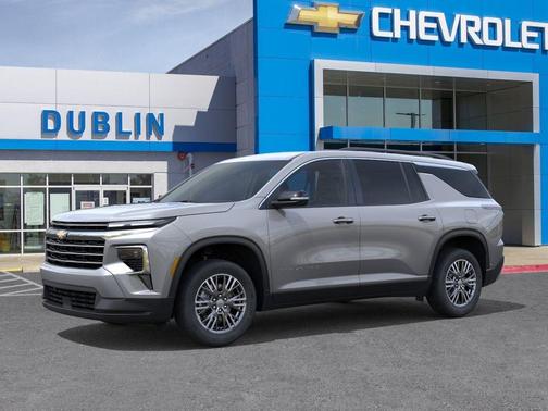 Sterling Gray Metallic 2026 Chevrolet Traverse LT
