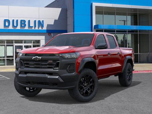 Radiant Red Tintcoat 2026 Chevrolet Colorado Trail Boss