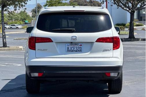 2018 Honda Pilot EX