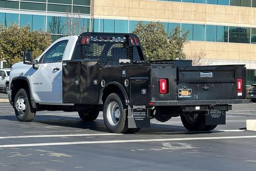 2025 Chevrolet Silverado 3500 WT