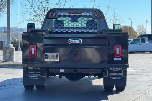 2025 Chevrolet Silverado 3500 WT