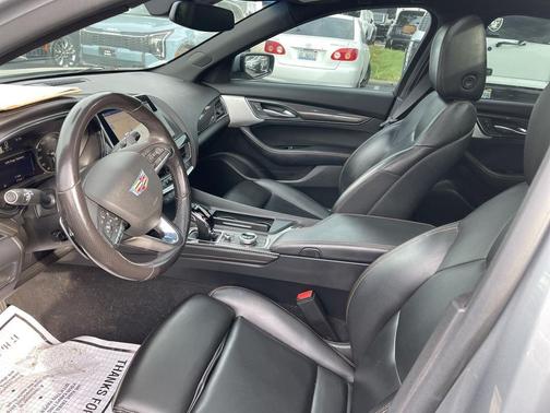 2023 Cadillac CT5 Sport