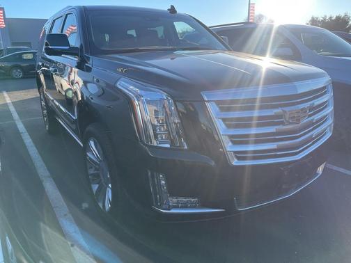 2016 Cadillac Escalade Platinum