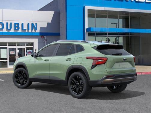 Cacti Green 2026 Chevrolet Trax FWD ACTIV