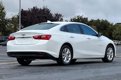 2024 Chevrolet Malibu FWD 1LT