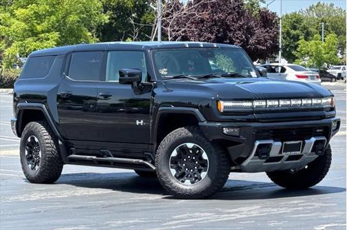 2024 GMC HUMMER EV SUV 2X