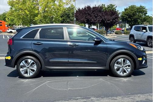 2022 Kia Niro EV S