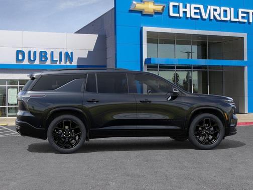 Mosaic Black Metallic 2026 Chevrolet Traverse RS