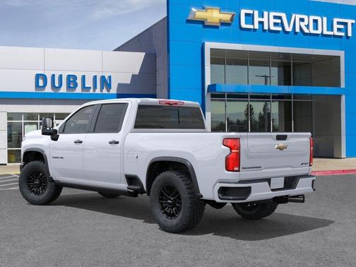 Summit White 2026 Chevrolet Silverado 2500 Crew Cab, Standard Bed, XR2, 4WD