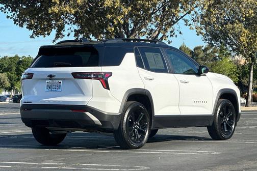 Summit White 2026 Chevrolet Equinox 1LT