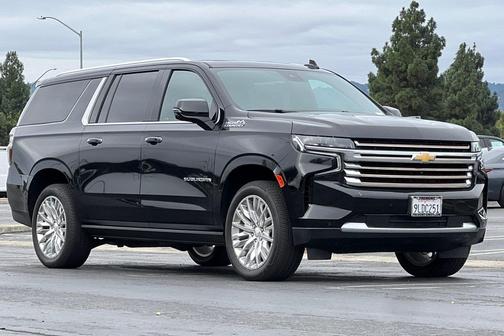 2024 Chevrolet Suburban 4WD High Country