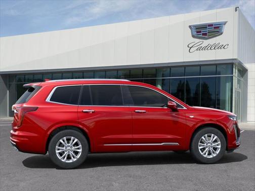 2025 Cadillac XT6 Luxury FWD