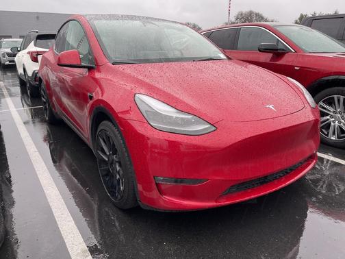 2023 Tesla Model Y Long Range Dual Motor All-Wheel Drive