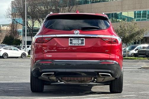 2022 Buick Enclave AWD Essence