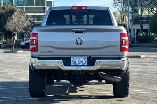 2022 RAM 2500 Big Horn Crew Cab 4x4 6'4' Box