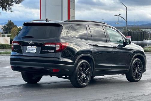 2020 Honda Pilot AWD Black Edition