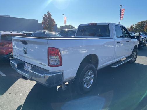 2023 RAM 3500 Big Horn Crew Cab 4x4 8' Box