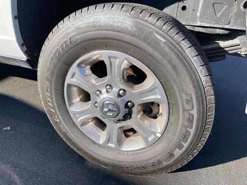 2023 RAM 3500 Big Horn Crew Cab 4x4 8' Box