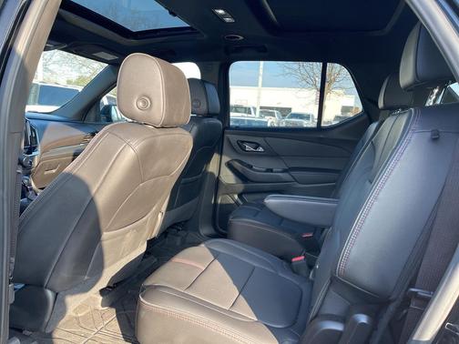2022 Chevrolet Traverse RS