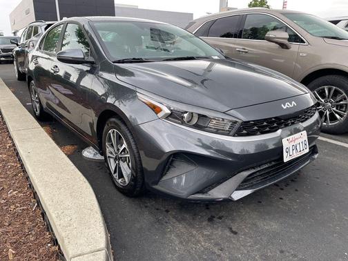 Gravity Gray 2024 Kia Forte LXS