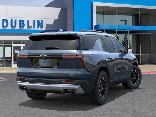 Lakeshore Blue Metallic 2026 Chevrolet Traverse AWD Z71