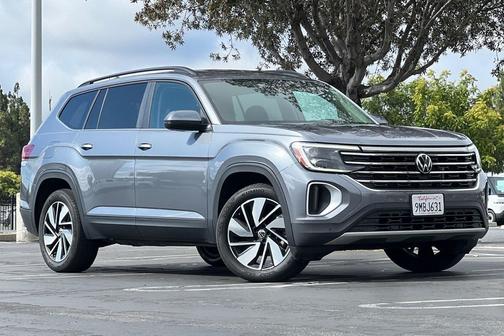 2024 Volkswagen Atlas 2.0T SE w/Technology 4MOTION