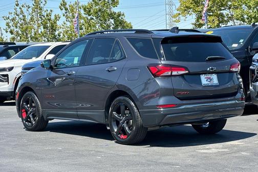2022 Chevrolet Equinox Premier w/1LZ