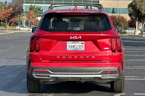 2022 Kia Sorento Hybrid S