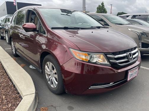 Deep Scarlet Pearl 2016 Honda Odyssey EX-L