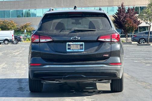 Mosaic Black Metallic 2023 Chevrolet Equinox FWD RS