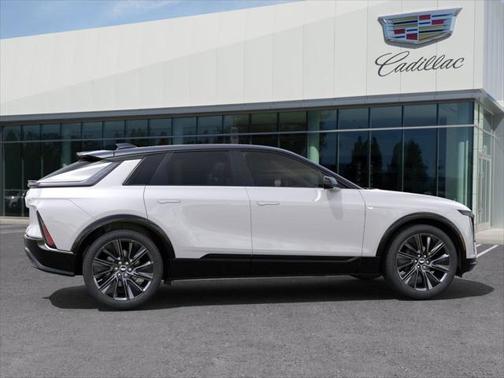 2025 Cadillac LYRIQ Sport w/1SK