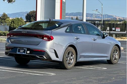 2023 Kia K5 LXS