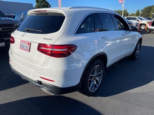 2018 Mercedes-Benz GLC 300 4MATIC