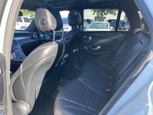 2018 Mercedes-Benz GLC 300 4MATIC