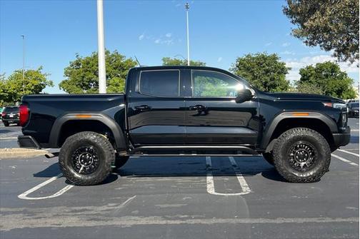 2024 GMC Canyon AT4X