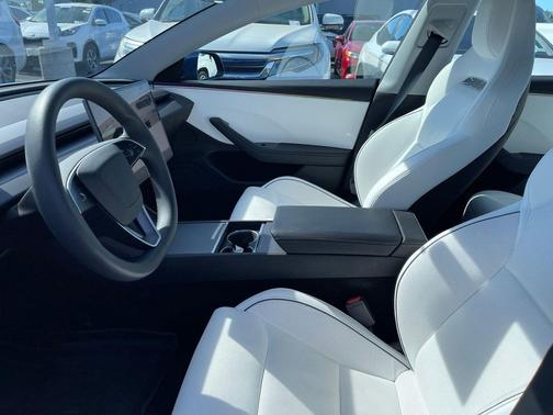 Deep Blue Metallic 2024 Tesla Model 3 Performance