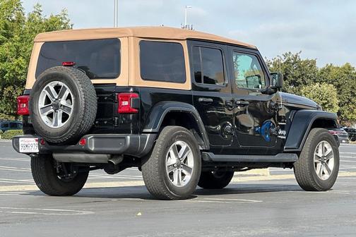 2022 Jeep Wrangler Unlimited Sahara