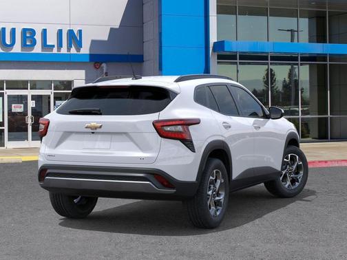 Summit White 2026 Chevrolet Trax LT