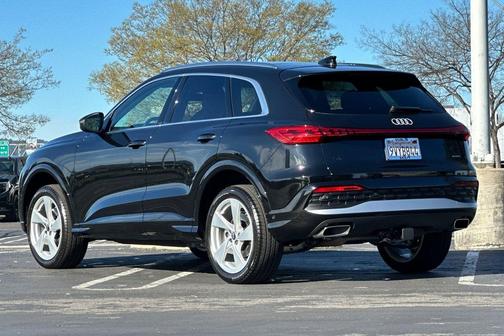 2025 Audi Q5 Premium Plus TFSI quattro S tronic