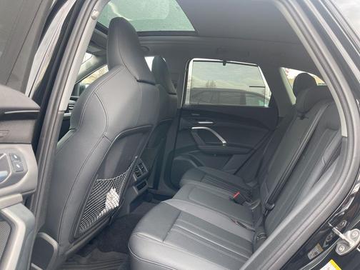 2025 Audi Q5 Premium Plus TFSI quattro S tronic