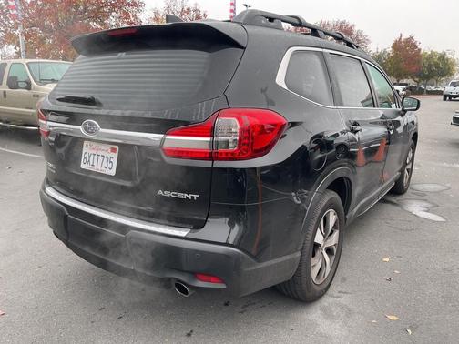 2021 Subaru Ascent Premium 8-Passenger