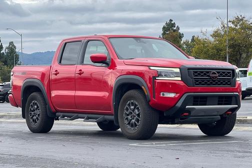2023 Nissan Frontier PRO-4X