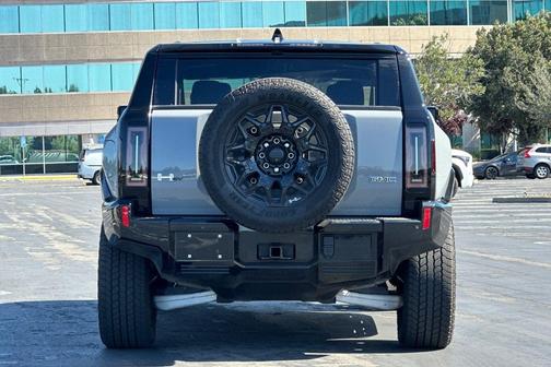 Meteorite Metallic (Grey) 2024 GMC HUMMER EV SUV 2X