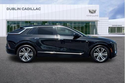 2024 Cadillac LYRIQ Luxury w/1SD