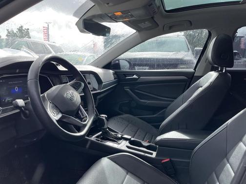 2022 Volkswagen Jetta 1.5T SE