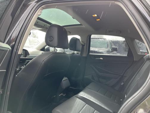 2022 Volkswagen Jetta 1.5T SE