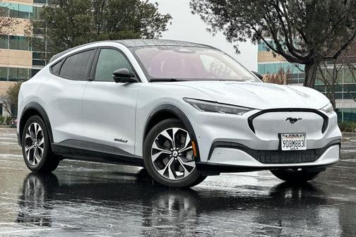 2022 Ford Mustang Mach-E Premium
