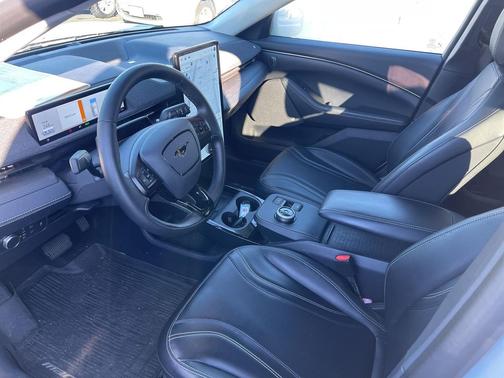 2022 Ford Mustang Mach-E Premium