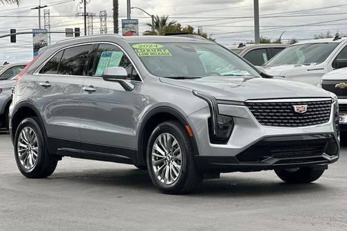 2024 Cadillac XT4 Premium Luxury